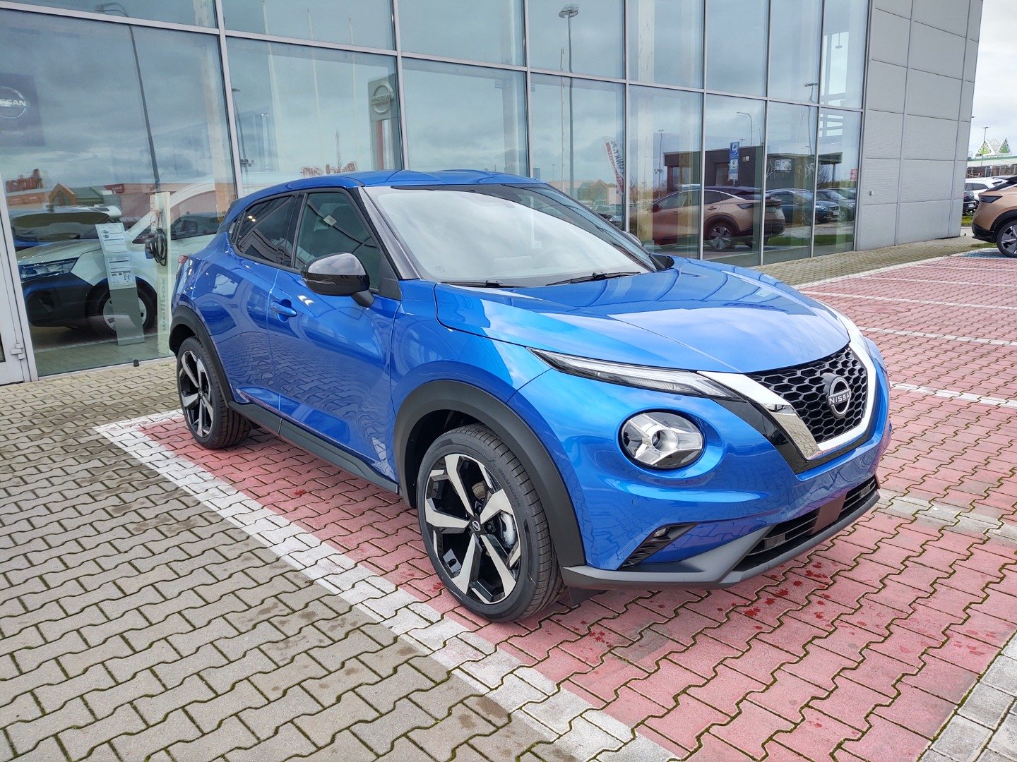 Nissan Juke N-Design 1.0 DiG-T 114 KM 7DCT - Truck & Van