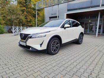 Nissan Qashqai 1,3 158 KM MHEV / Tekna / 2 WD /   2024R.<br /><small>(Samochód demonstracyjny)</small>