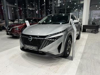 Nissan Qashqai N-Connecta   R.