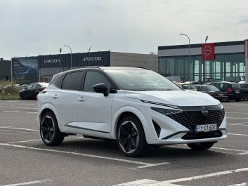 Nissan Qashqai 1.3 DIG-T MHEV 158KM X-Tronic N-Design + BOSE   2025R.<br /><small>(Samochód demonstracyjny)</small>
