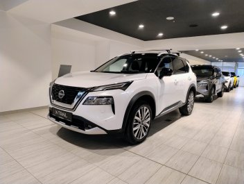 Nissan X-Trail 1,5 163 KM Benzyna / Tekna / P.Premium / Felgi 20`/ BOSE / 2WD   R.