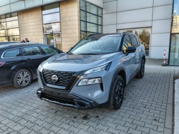 Nissan X-Trail E-Power 4WD N-Trek  4WD R.