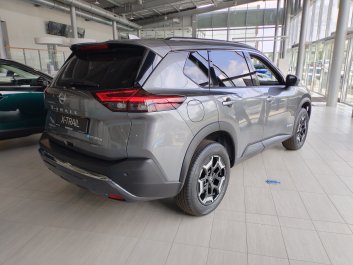 Nissan X-Trail N-TREK  4WD 2024R.