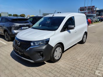 Nissan Townstar    2023R.