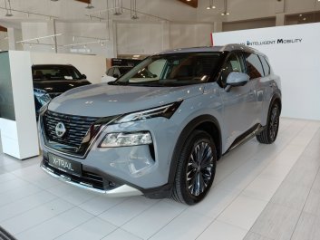 Nissan X-Trail 4WD 213 KM E-Power Tekna Premium  4WD 2025R.