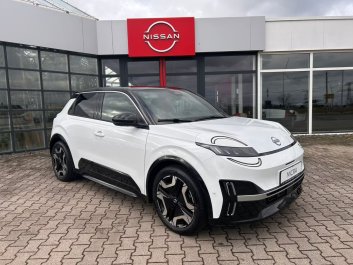 Nissan Micra 40kwh 122 KM Evolve   R.