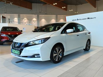 Nissan LEAF Acenta   2021R.<br /><small>(Samochód używany)</small>